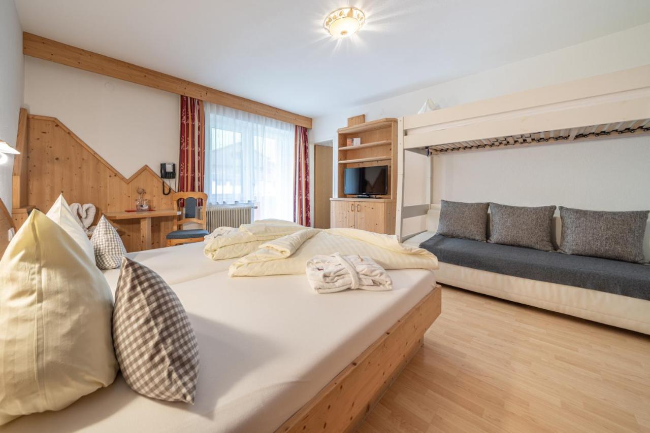 Familienhotel Replerhof Mit Kinderbetreuung Prägraten Chambre photo